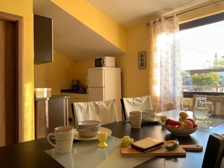 Fresh Dar Orlic Trogir